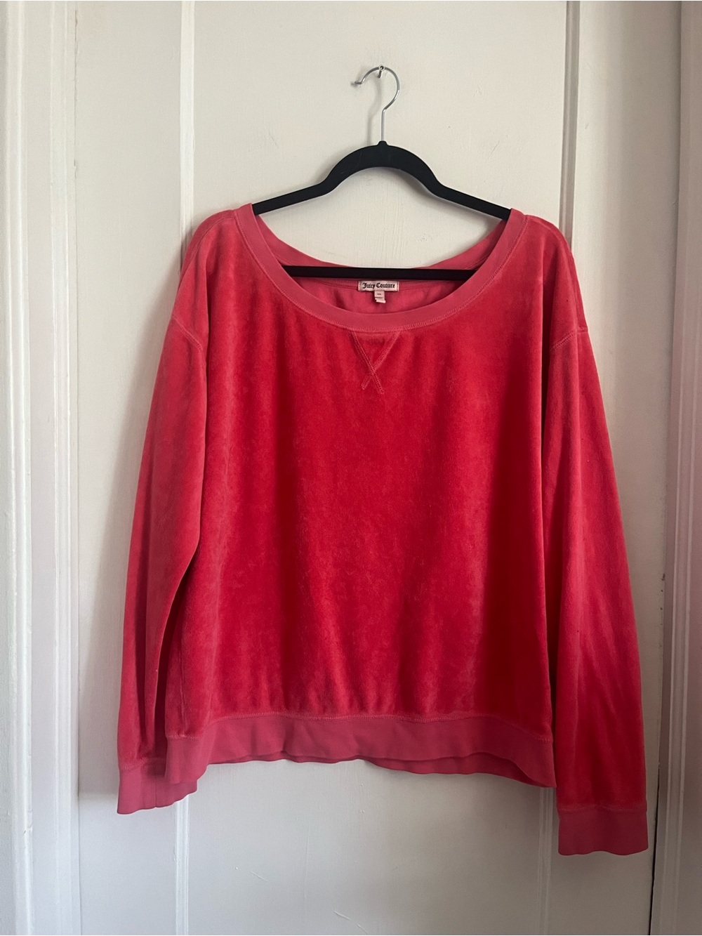 Juicy Couture (VINTAGE) Velour Pullover Sweatshirt